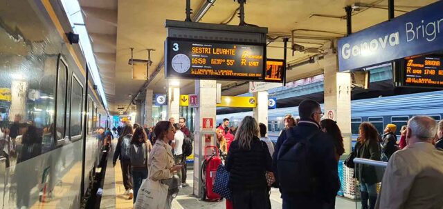 Caos treni, ritardi fino a 55 minuti su Genova