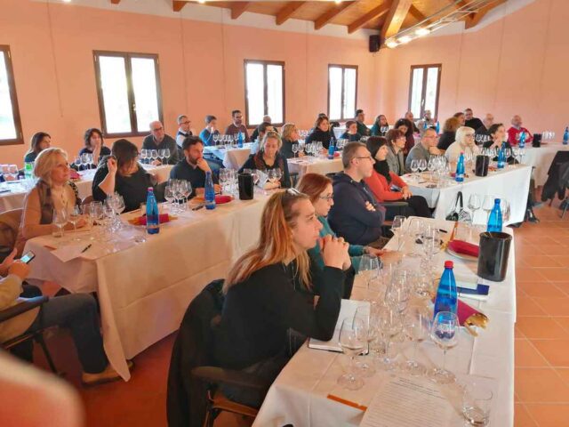 Corso Sommelier AIS Liguria a Genova: un'opportunità per diventare esperti del vino