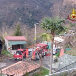 Davagna, a fuoco auto in un box: fiamme spente dai VVF