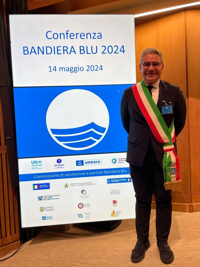 La Bandiera Blu premia per la prima volta la spiaggia di Recco