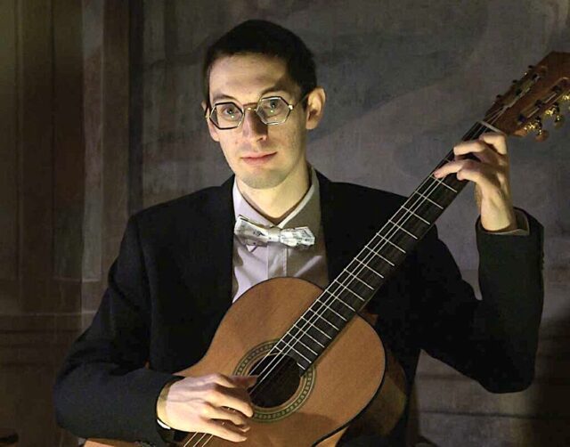 Concerto di chitarra classica con Samuele Fontana il 18 maggio alla Spezia