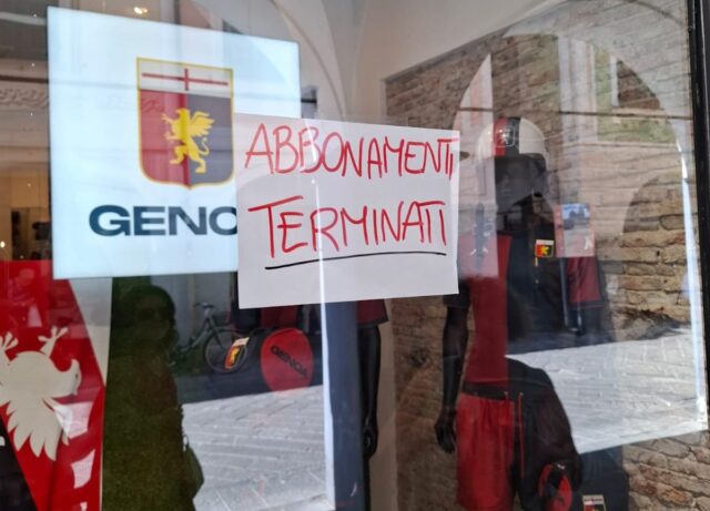 Abbonamenti Genoa, tifosi anche in coda notturna: ma tutto esaurito