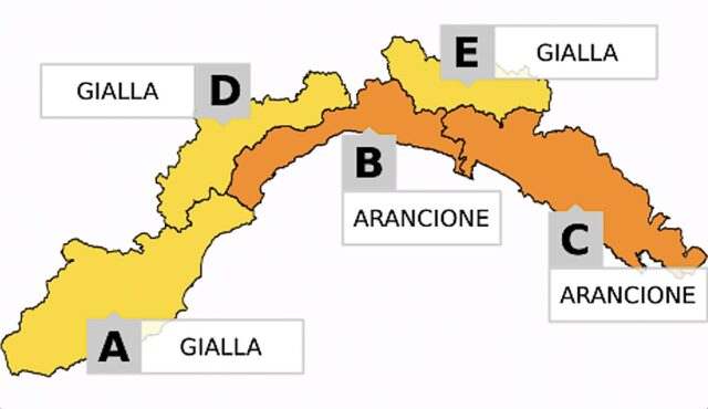 Liguria, allerta gialla per temporali prolungata fino alle ore 20