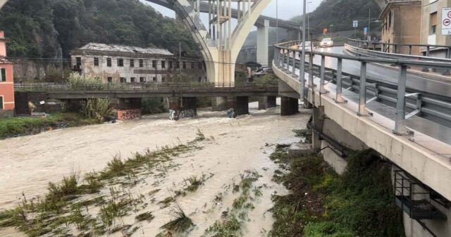 Maltempo a Voltri: livello Cerusa in calo, chiusa Galleria Pizzo