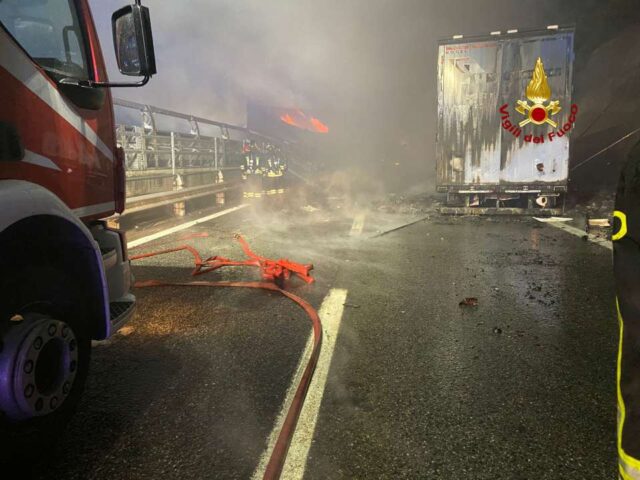 A26, ancora chiuso tratto tra Genova e Masone