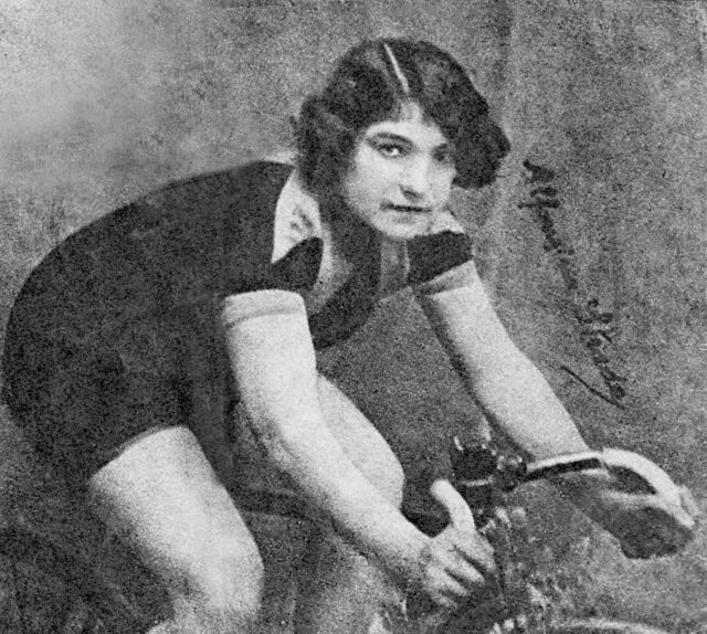 Al Festival dell’Eccellenza al Femminile ALFONSINA ALFONSINA, Il Diavolo in Gonnella a cento anni dall'impresa del Giro d’Italia