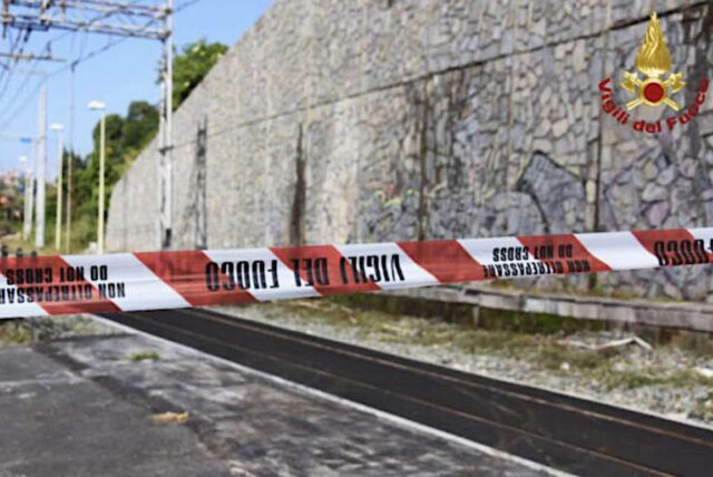 Tragedia a Diano Marina, donna investita da treno: traffico bloccato