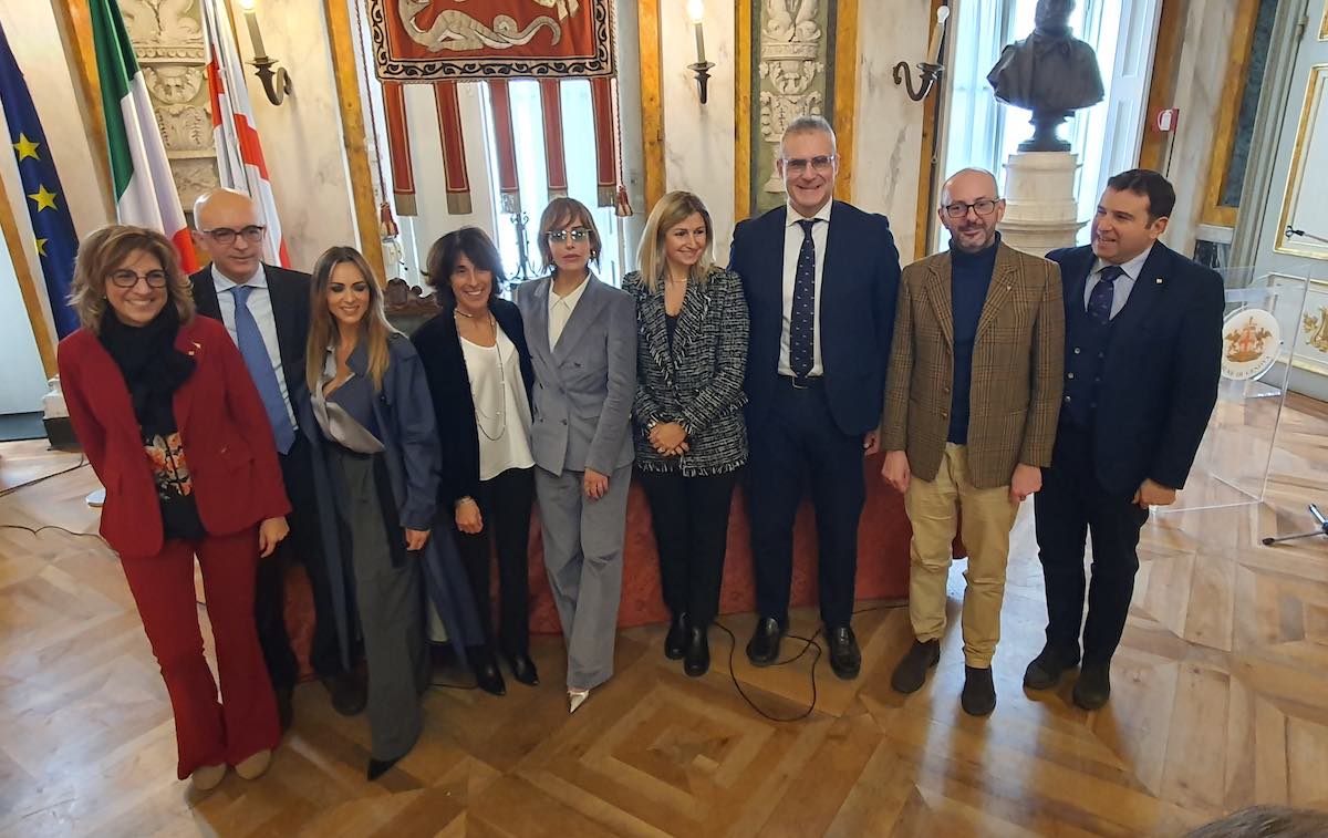 TriCapodanno a Genova: tre giorni di festa in Piazza De Ferrari per accogliere il 2025