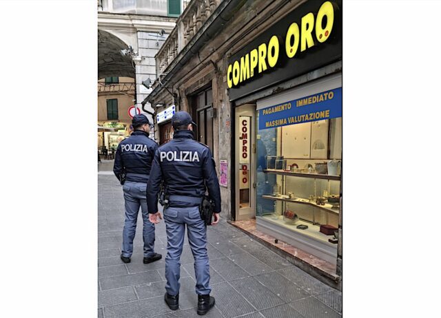 Controlli amministrativi nei Compro Oro del Centro Storico