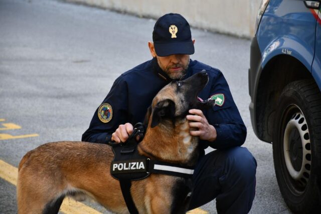 Genova: arrestato con oltre 4 etti di droga grazie alle segnalazioni dei cittadini