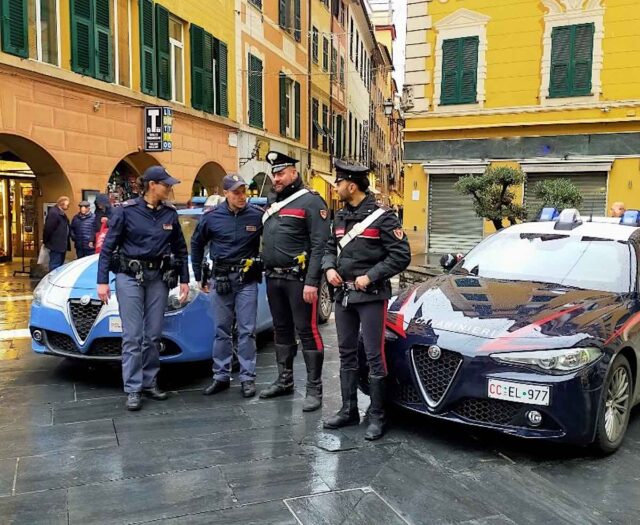 Rapallo, banda delle spaccate: quattro colpi in centro, ladri fermati da polizia e carabinieri